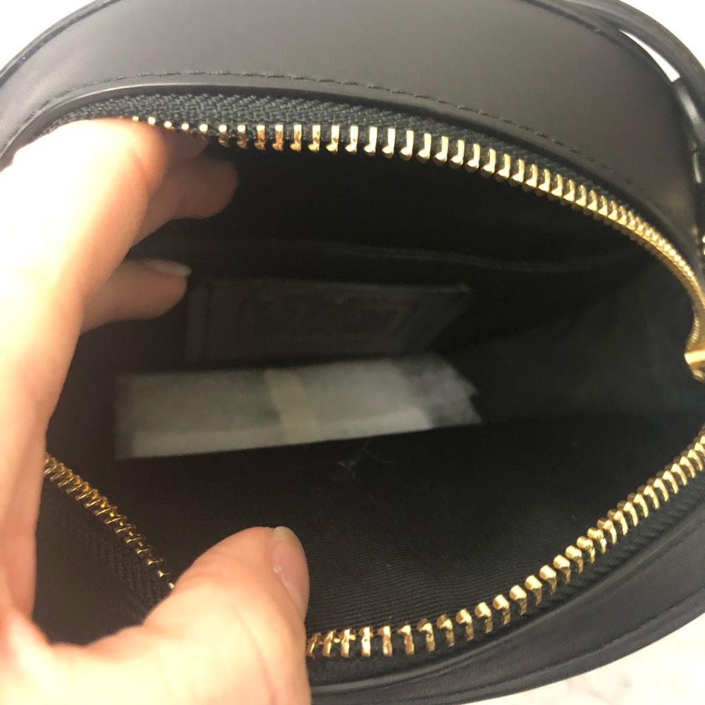—SOLD—- Coach canteen Crossbody Black - Picture 4 of 6